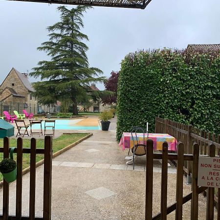 Auberge Du Relais D'Auniac グールドン・アン・ケルシー エクステリア 写真