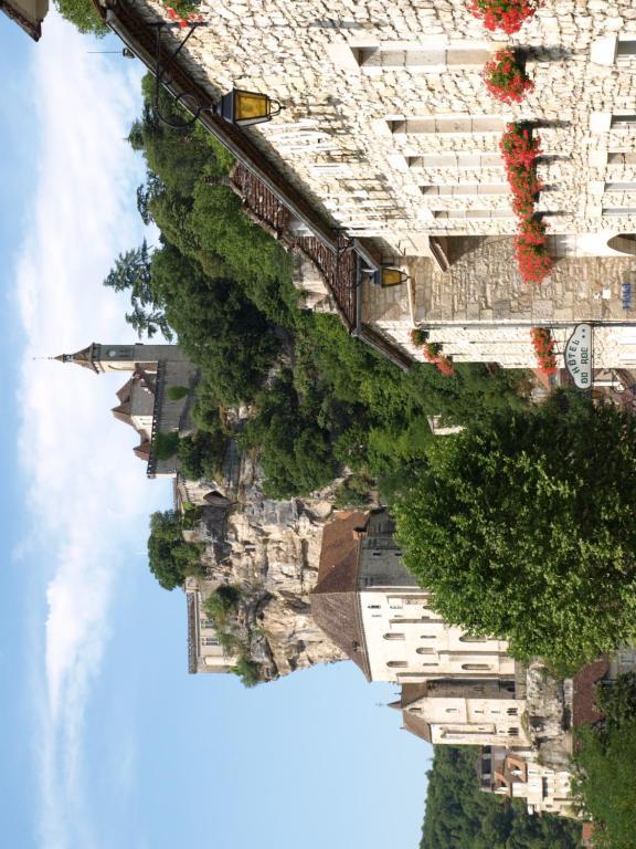 Auberge Du Relais D'Auniac グールドン・アン・ケルシー エクステリア 写真