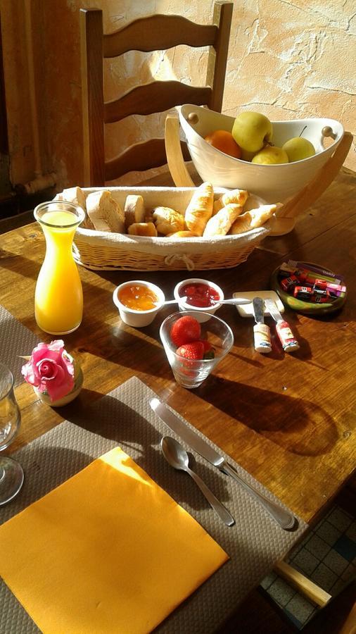 Auberge Du Relais D'Auniac グールドン・アン・ケルシー エクステリア 写真